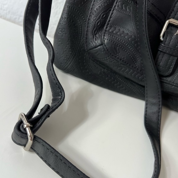 MultiSac Crossbody Bag Purse Black Textured Vinyl Medium Pockets Zipper Boho - Picture 12 of 13